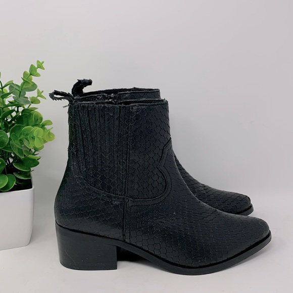Steven by Steve Madden Booties - Picture 1 of 10